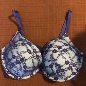 Victoria's Secret navy/teal lacy pushup bra 34dd